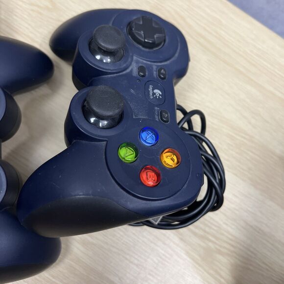 Logitech F310 Gamepad USB Wired Controller for PC/Mac Lot Of (2) - Picture 5 of 5